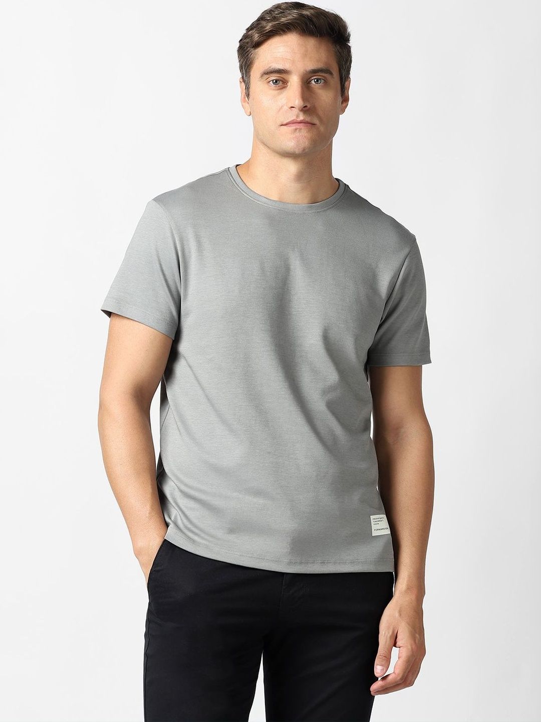 Van Heusen Flex Men Solid Round Neck T-shirt