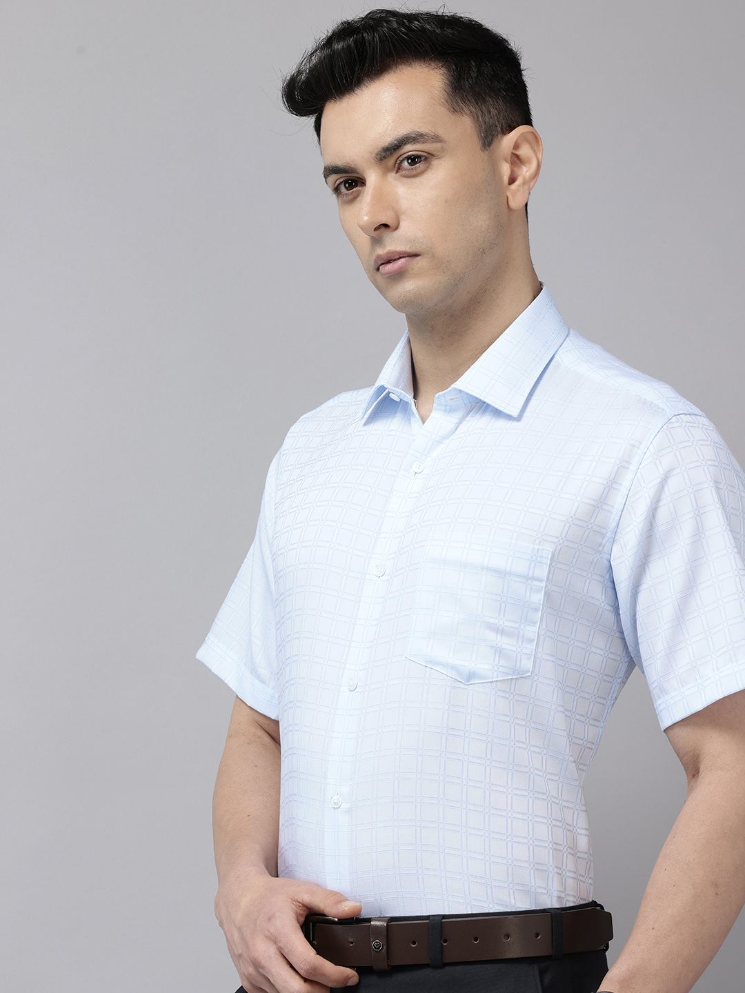 Van Heusen Custom Fit Checked Pure Cotton Formal Shirt