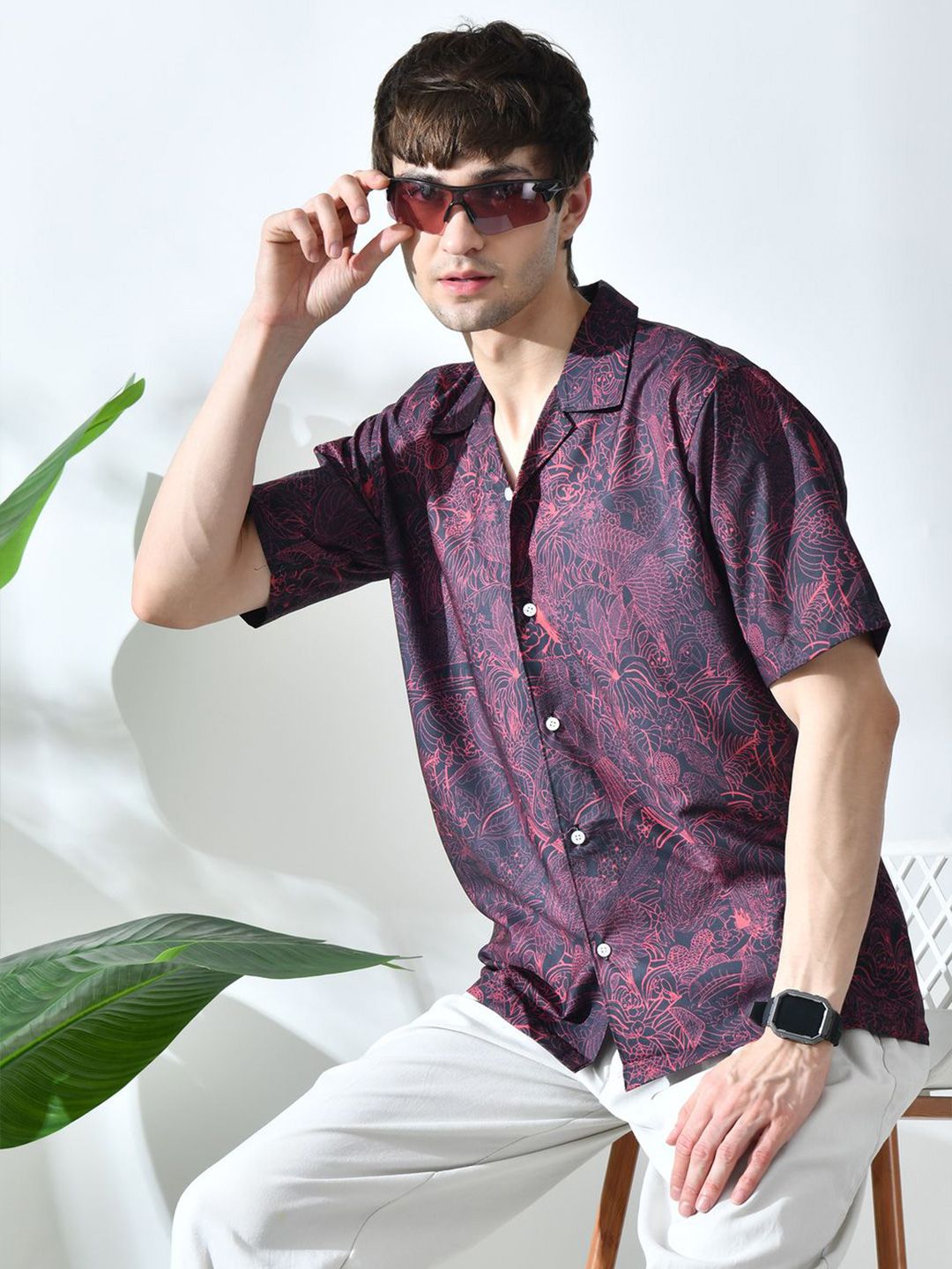 Vestirio Floral Printed Spread Collar Shirt