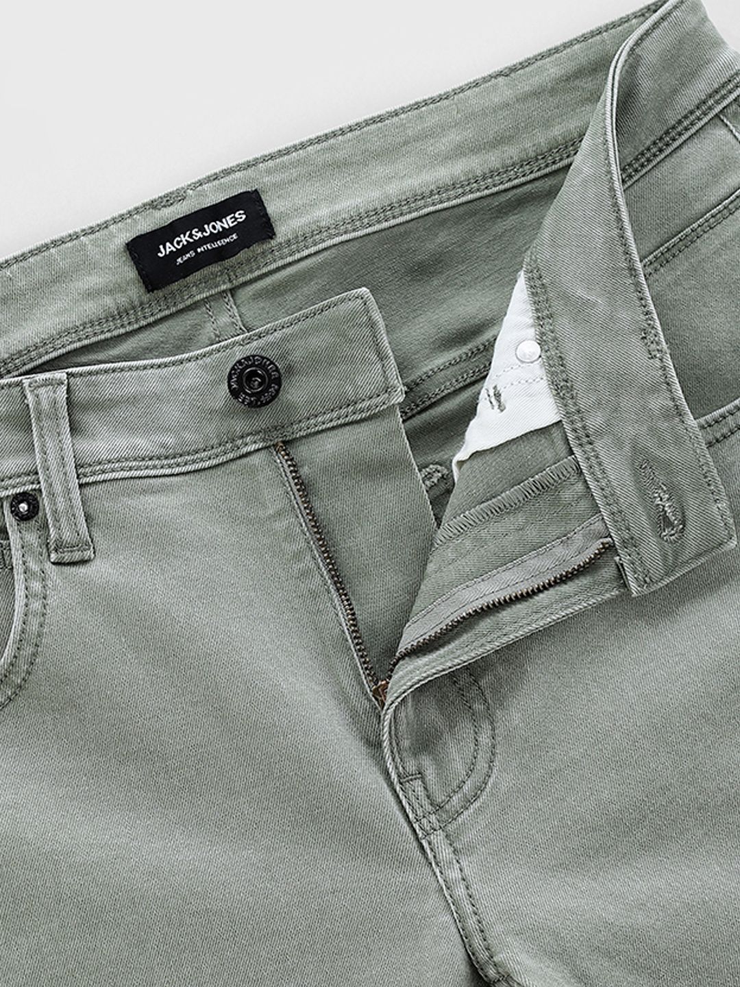 Skinny Fit Low-Rise Stretchable Jeans