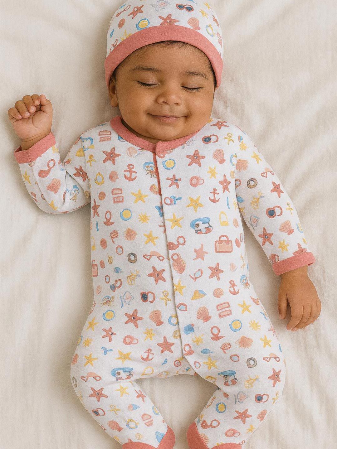 Buy MeeMee Infants 7-Pcs Printed Pure Cotton Baby Apparel Gift Set