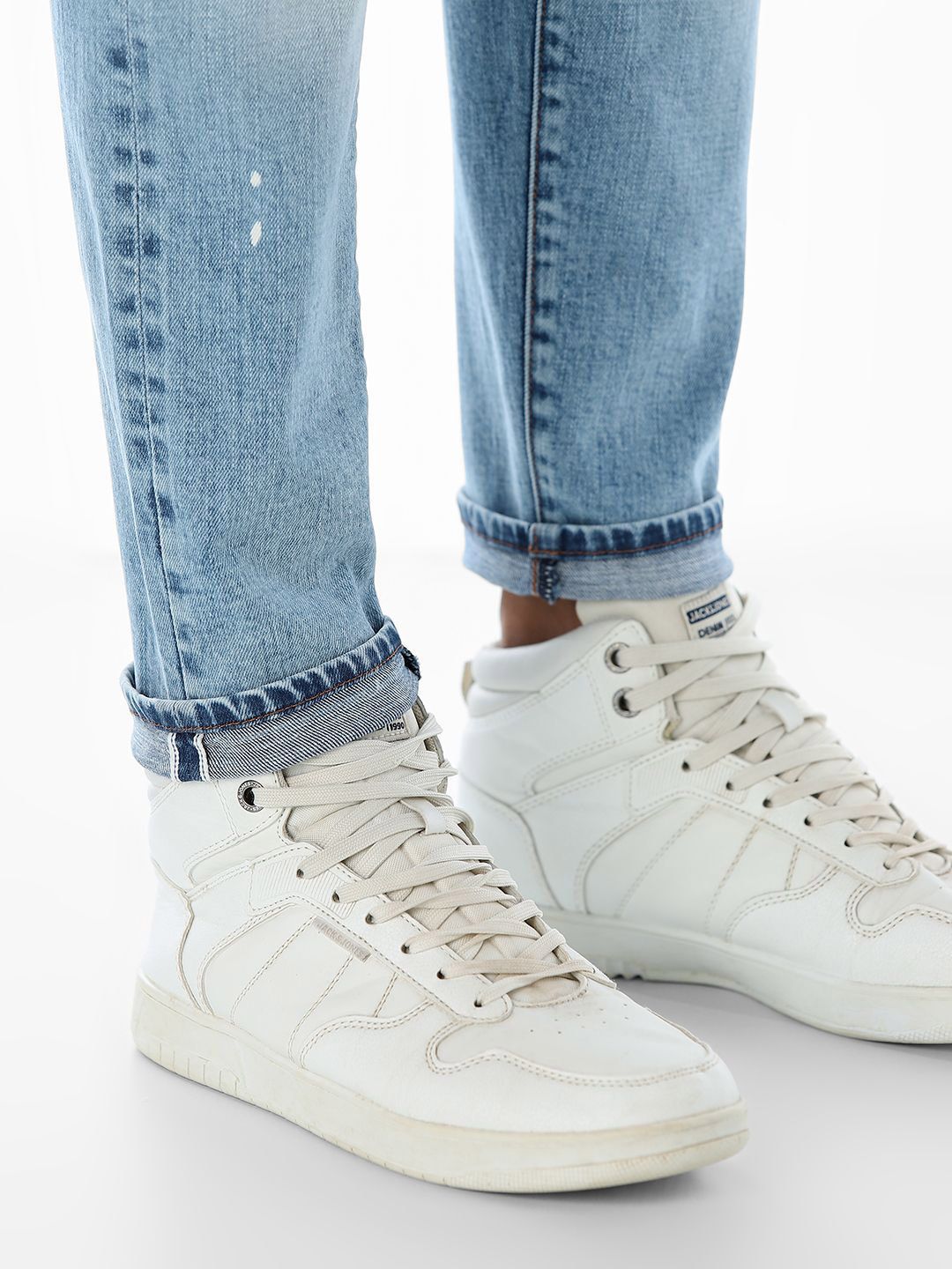 Slim Fit Low-Rise Jeans
