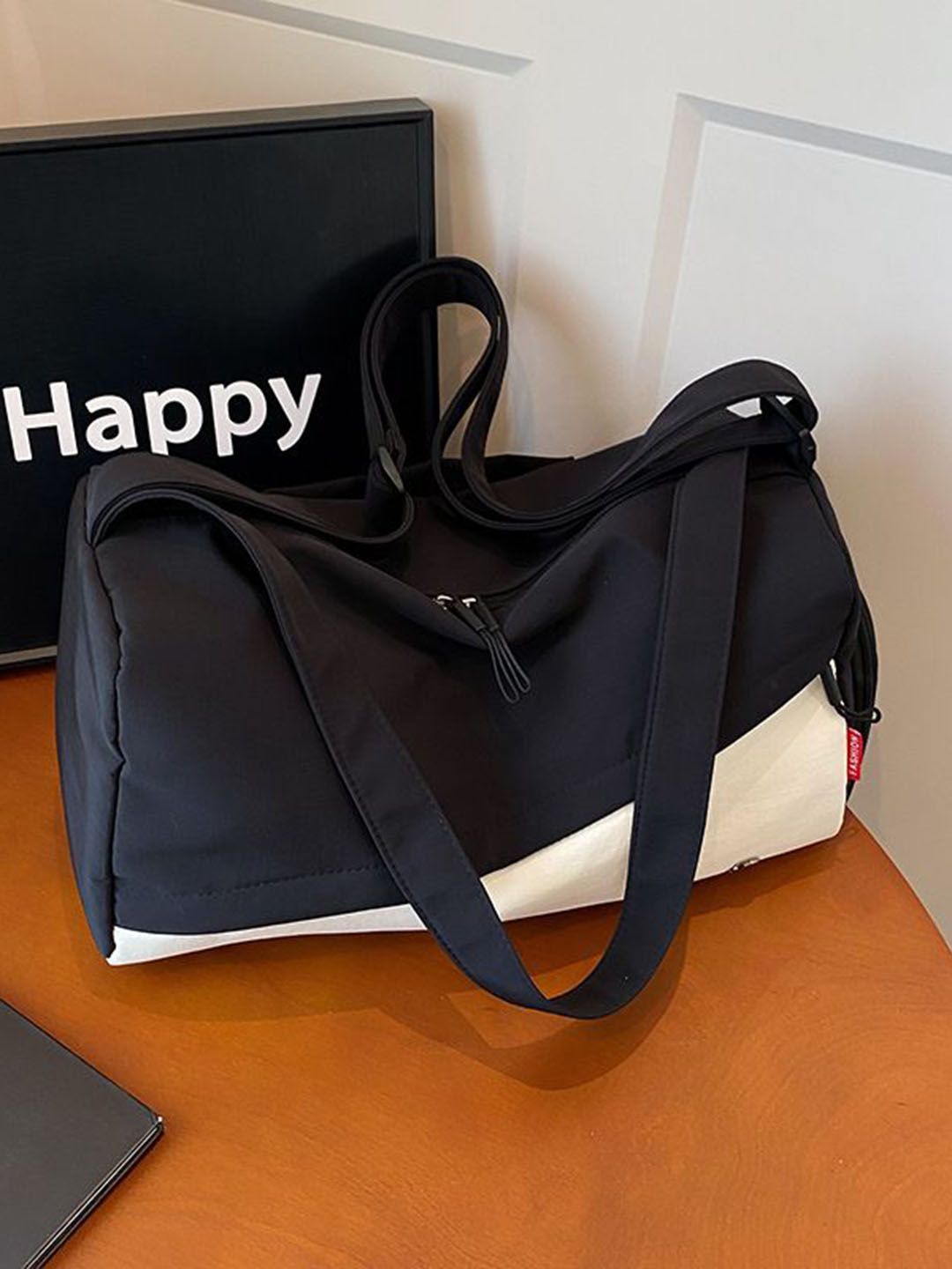 StyleCast x Revolte Unisex Colourblocked Medium Foldable Duffel Bag