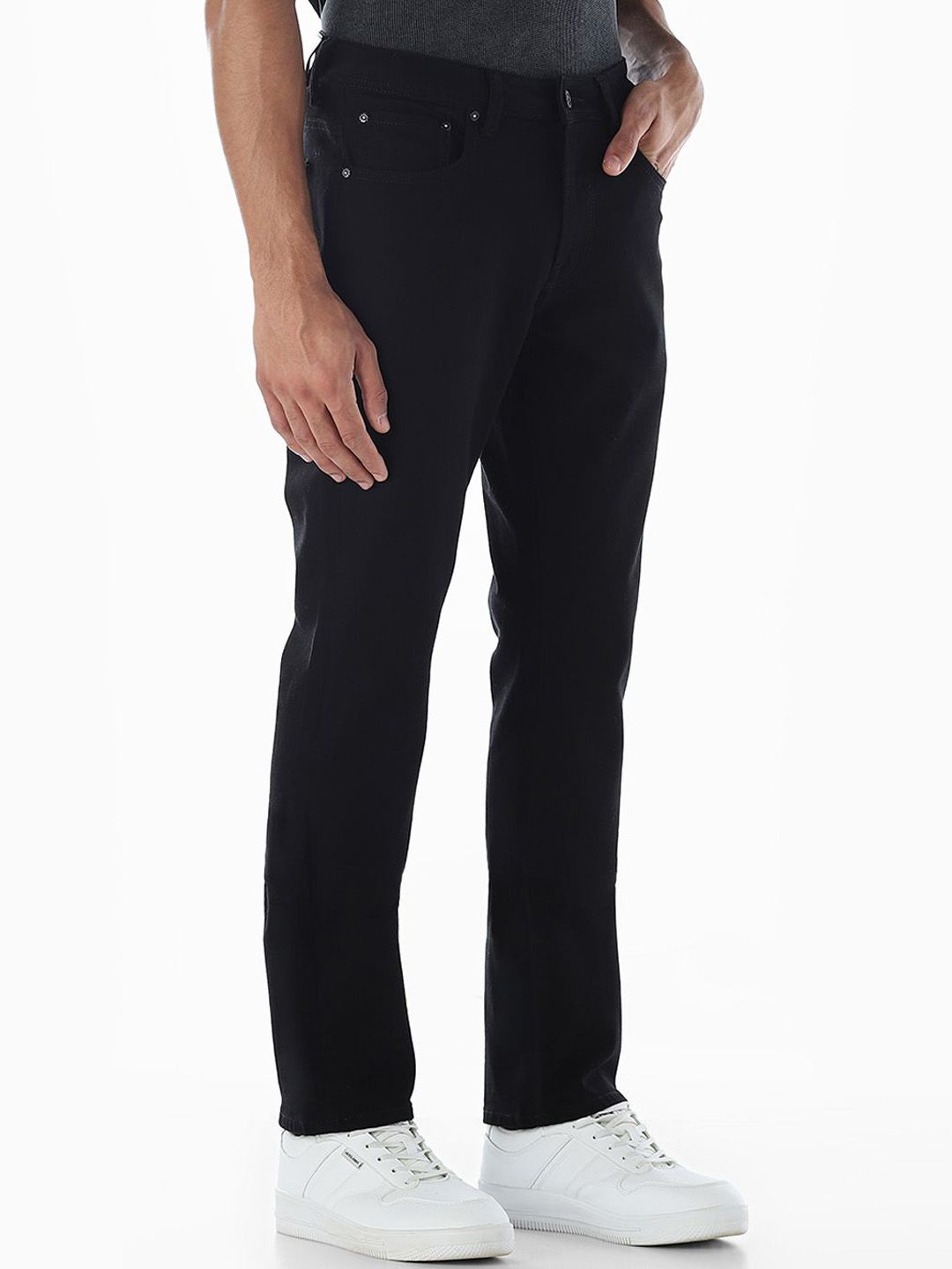 Regular Fit Low-Rise Stretchable Jeans