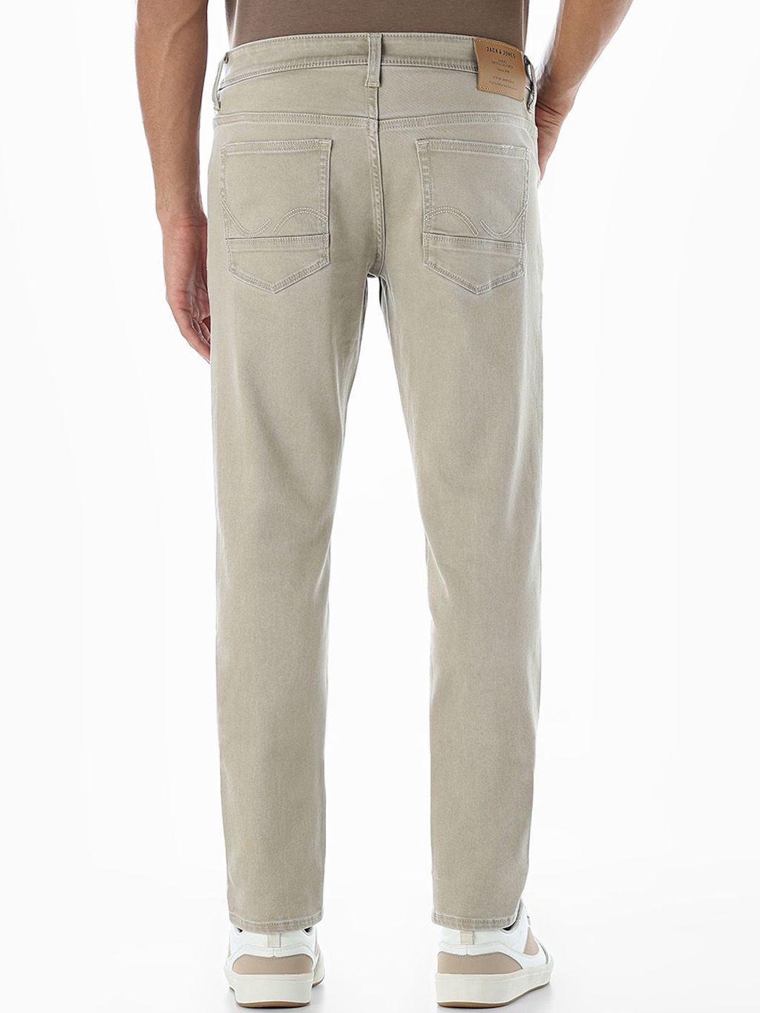 Slim Fit Low-Rise Low Distress Light Fade Stretchable Jeans
