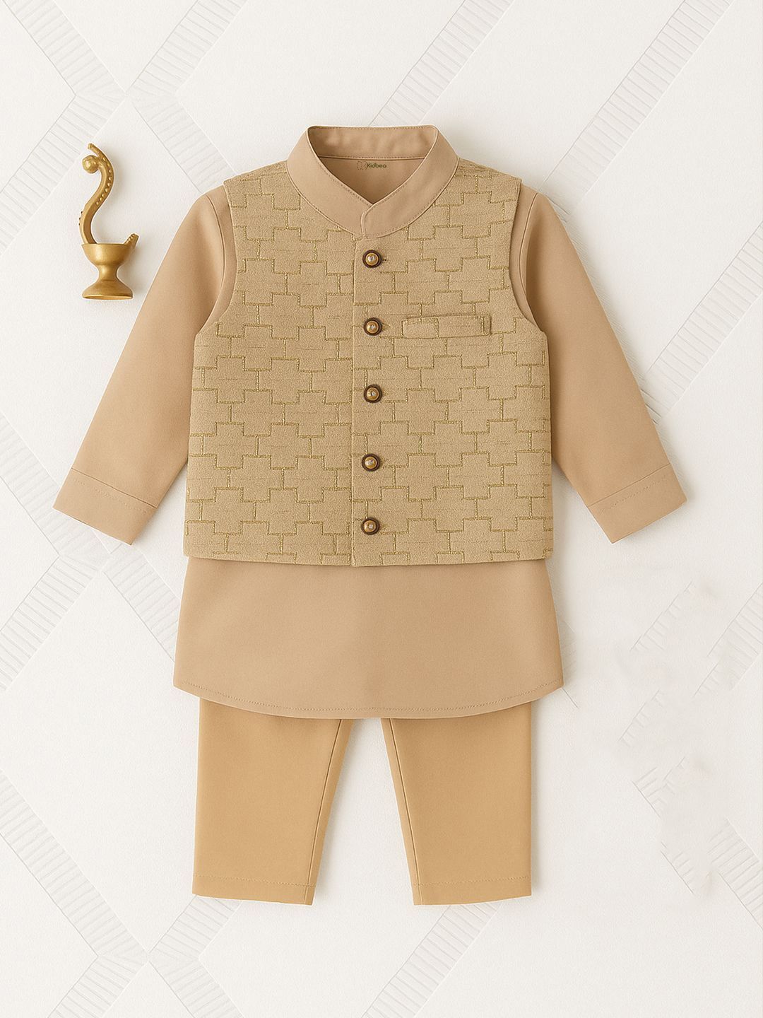 Kidbea Boys Mandarin Collar Straight Kurta With Trouser & Nehru Jacket