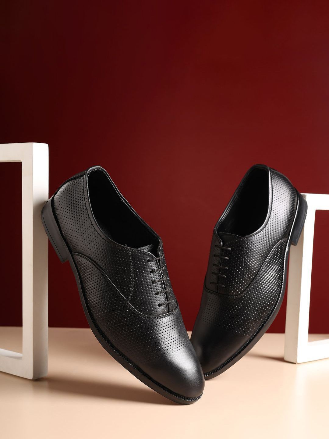 Hayes London Men Leather Formal Oxfords