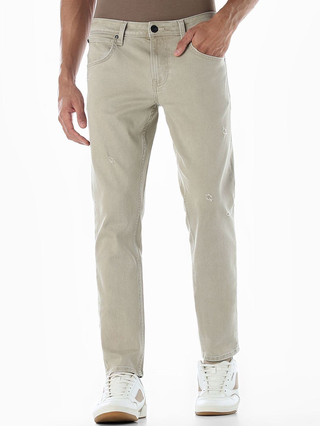 Slim Fit Low-Rise Low Distress Light Fade Stretchable Jeans