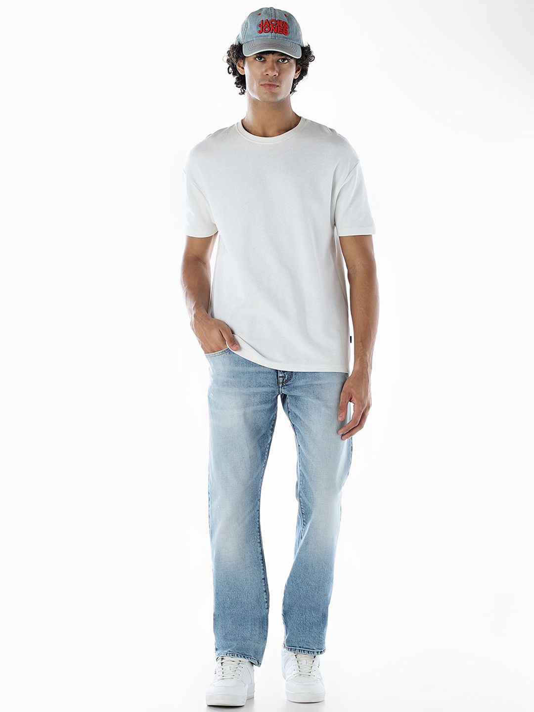 Slim Fit Low-Rise Heavy Fade Stretchable Jeans