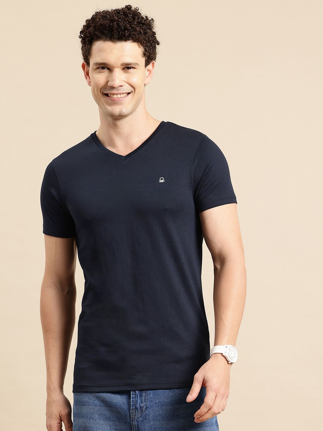 United Colors of Benetton Men V-Neck T-shirt