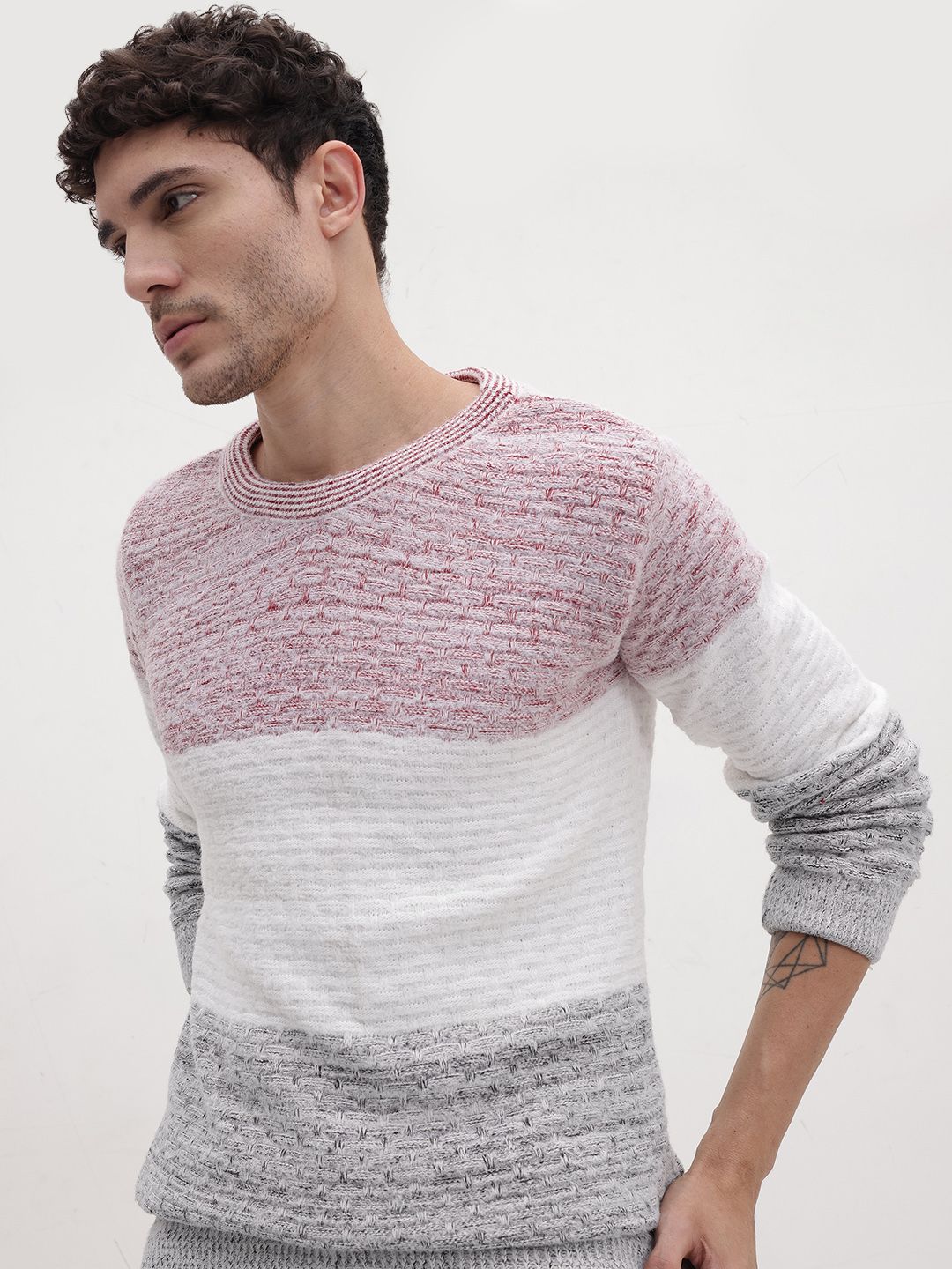 The Roadster Life Co. Colourblocked Pullover