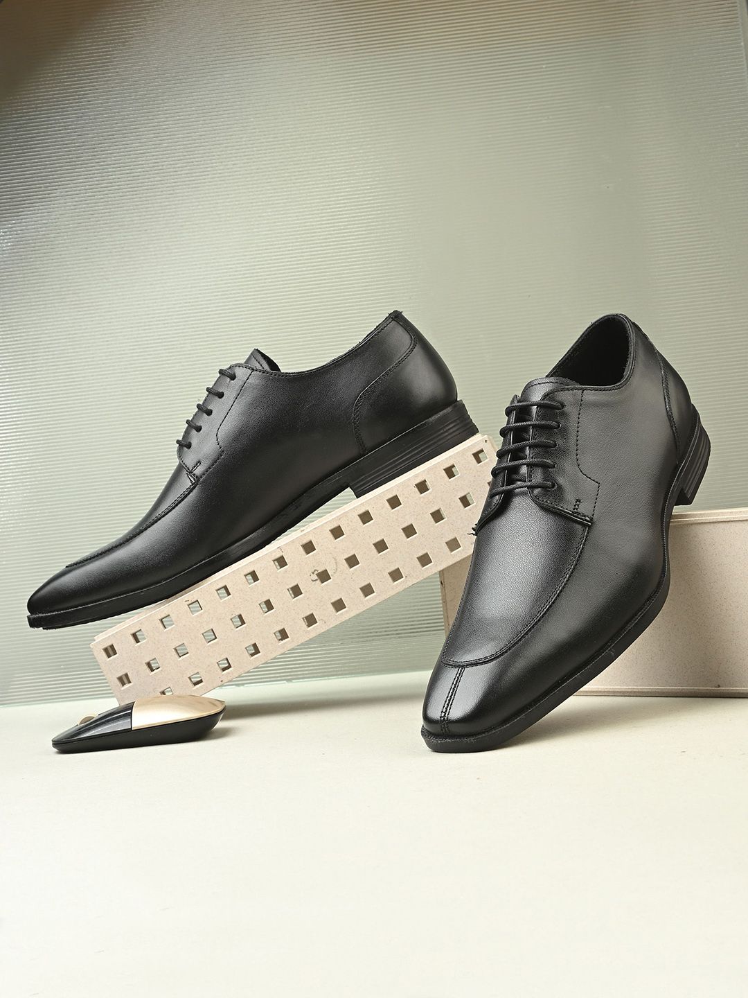 House of Pataudi Men Genuine Leather Formal Derbys