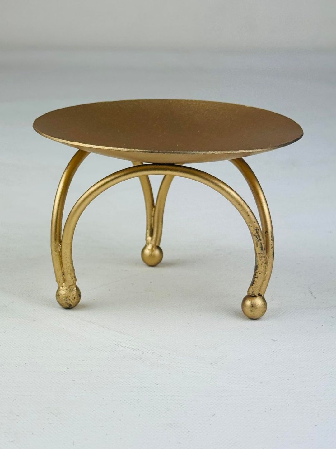 Go Hooked 3 Pcs Matte Gold Finish Metal Pedestal Diya Candle Stand