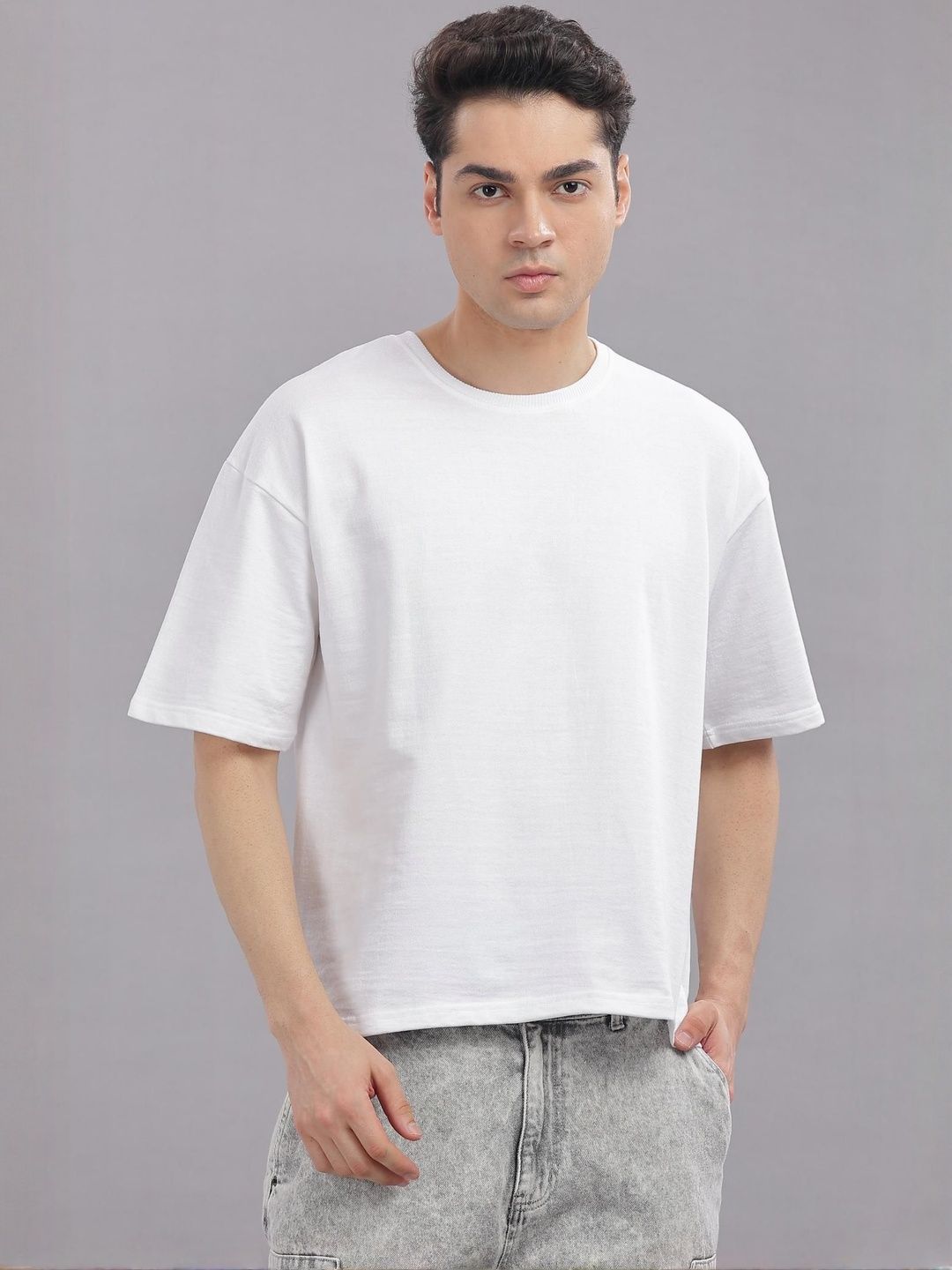 OUTLAWS Men Solid Round Neck Cotton Relaxed Fit T-shirt