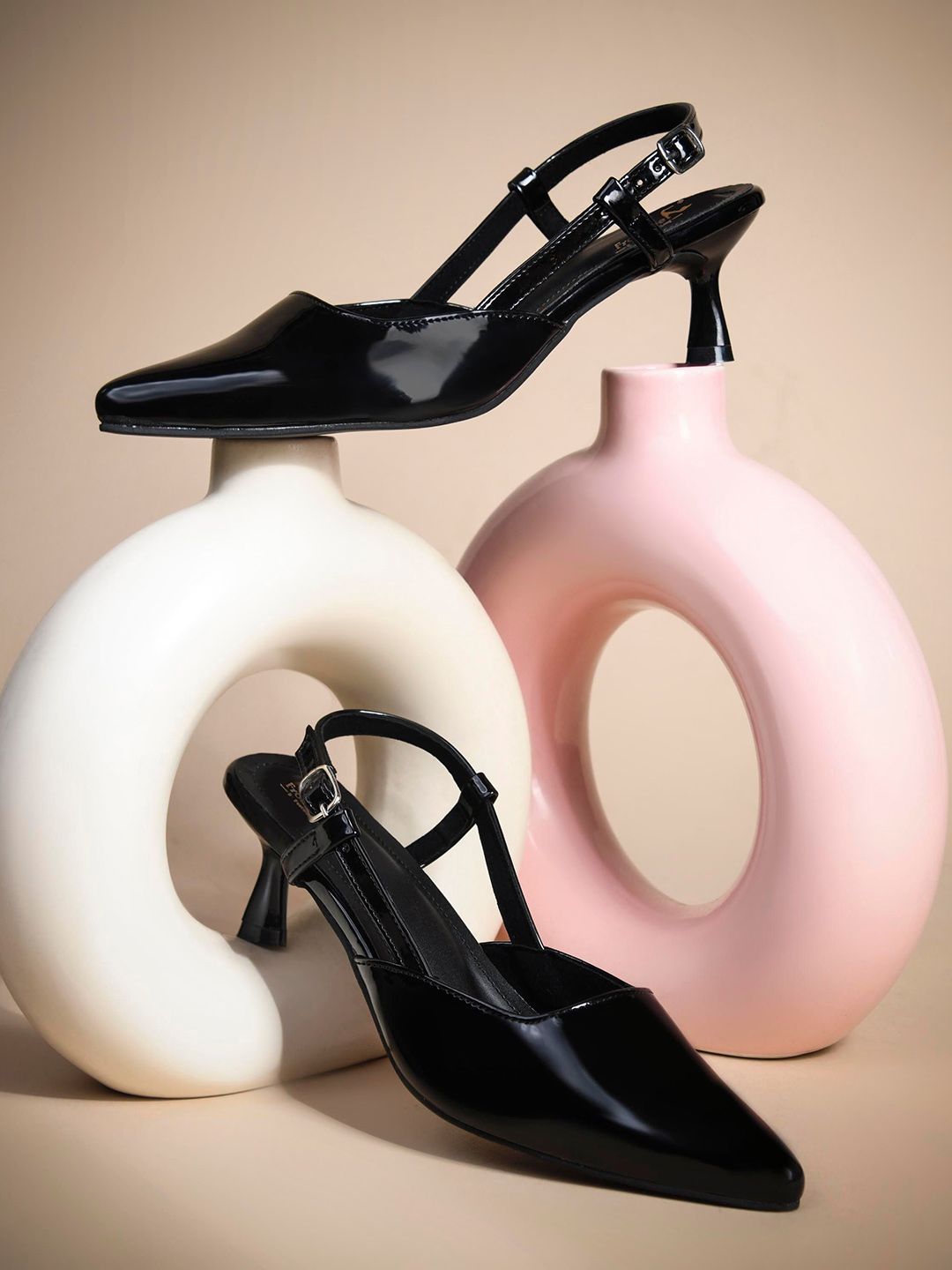Froh Feet Solid Pointed Toe Kitten Heel Sandals with Buckles