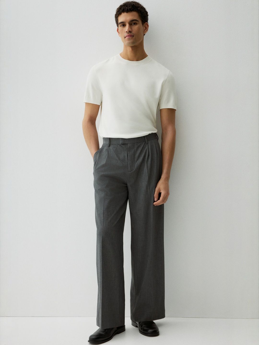 Slim Fit Fine-Knit T-Shirt Offers & Cashback
