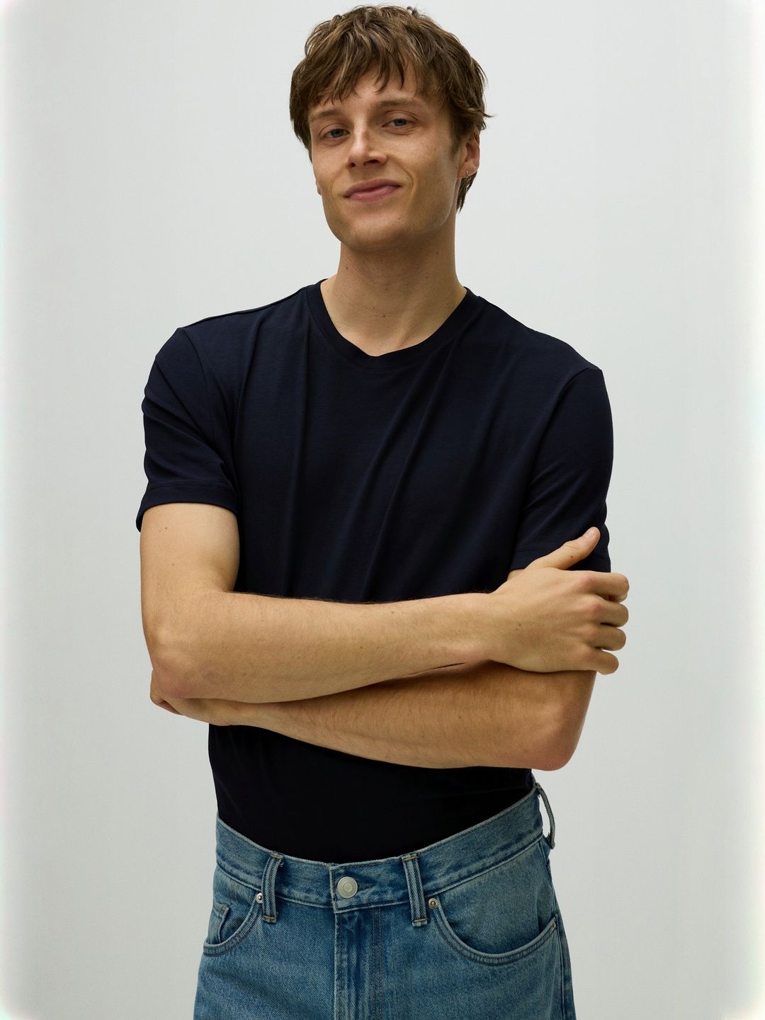 H&M Slim Fit Round-Necked T-shirt