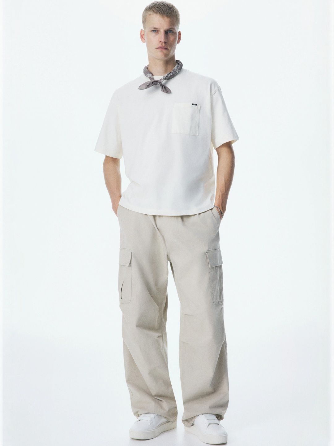 Loose-Fit Cargo Trousers Offers & Cashback