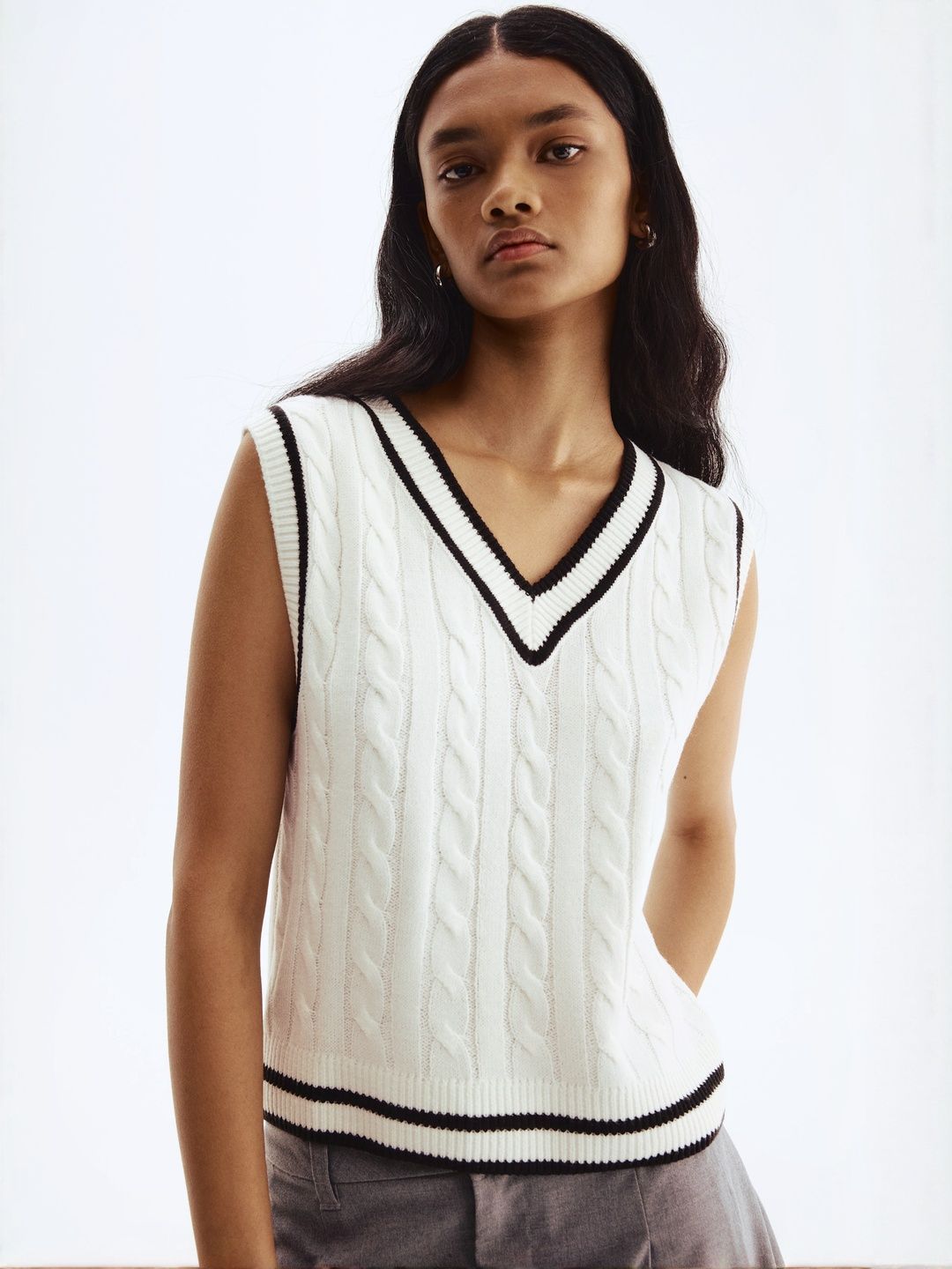 Buy H&M Cable-Knit Sweater Vest - Sweaters for Women 35714728 | Myntra