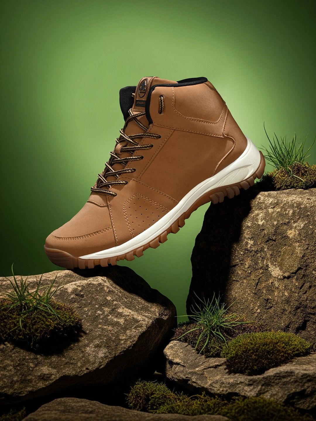 OFF LIMITS Men Comfortable Trekking Shoes