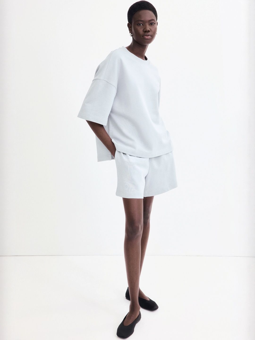 H&M Loose-Fit Sweatshorts