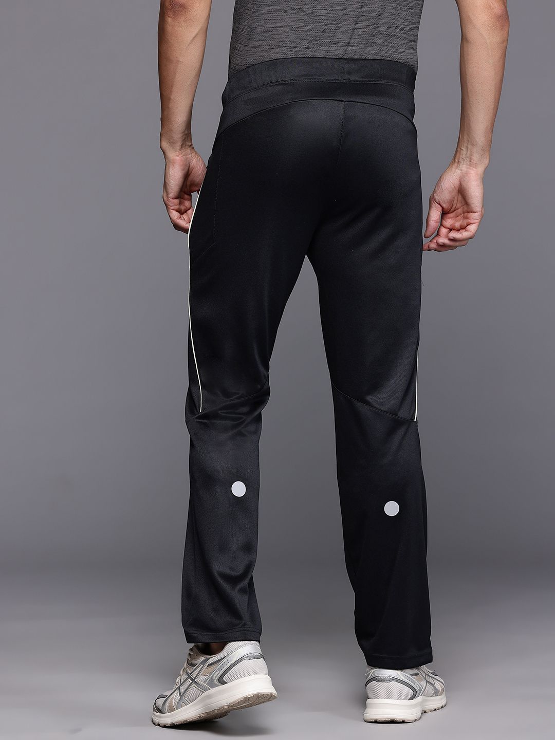 Buy ASICS Men Smart Fit Running Track Pants - Track Pants for Men