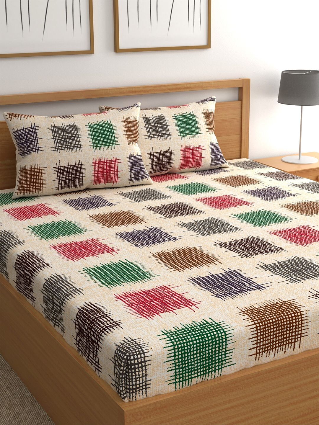 CHHAVI INDIA Beige & Red Geometric 210 TC Queen Bedsheet with 2 Pillow Covers Price in India