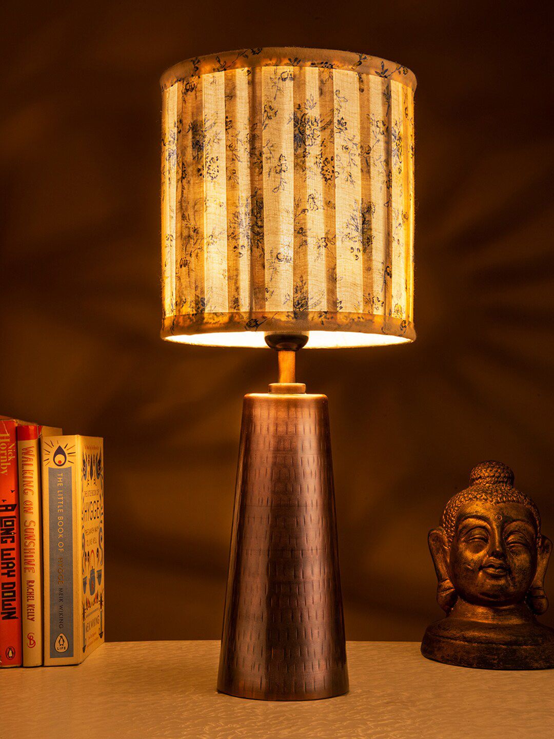 green girgit Beige &Blue Printed Cylindrical Shaped Table Lamp Price in India