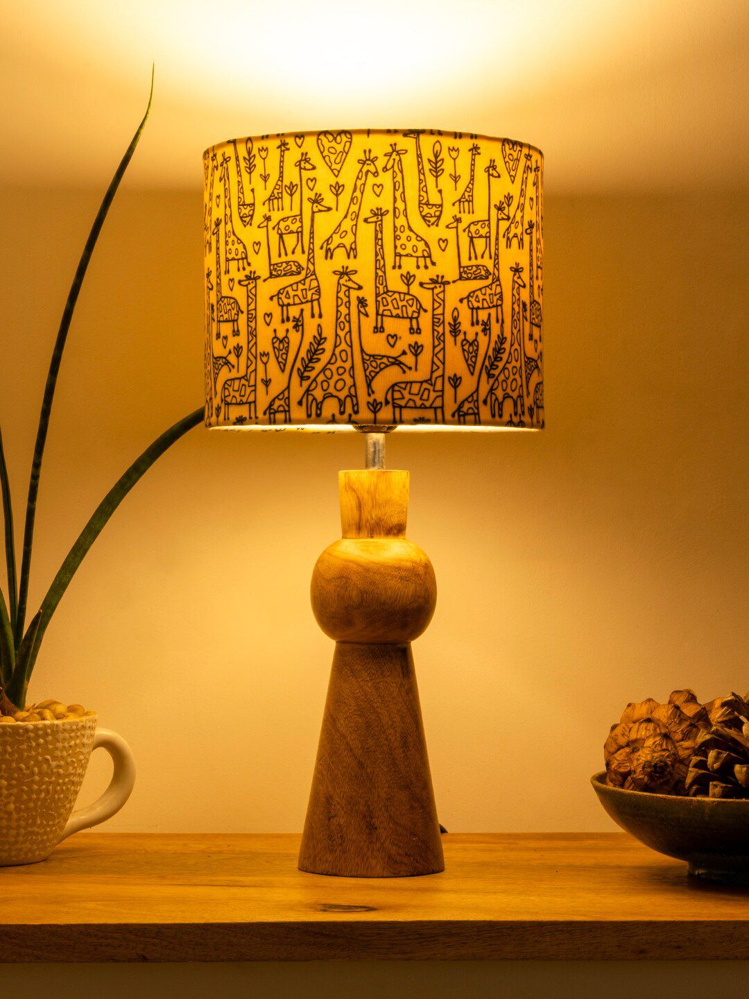 green girgit Beige Colored & Black Animal Printed Wooden Table Lamps Price in India