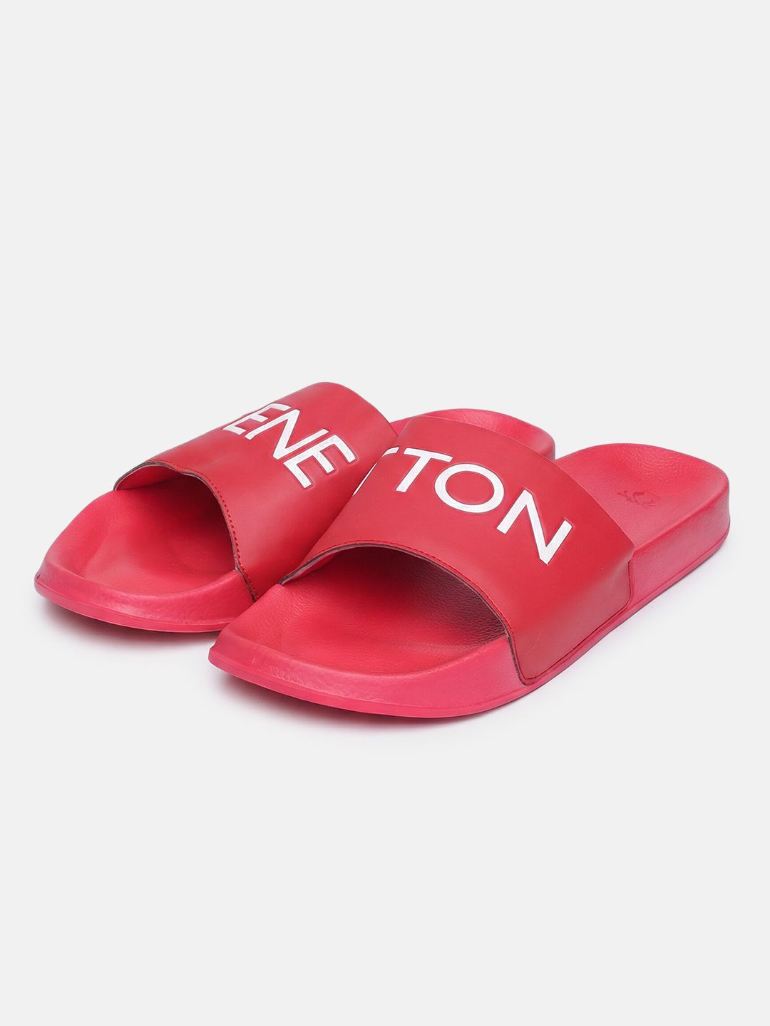 United Colors of Benetton United Colors of Benetton Men Typography Printed Sliders