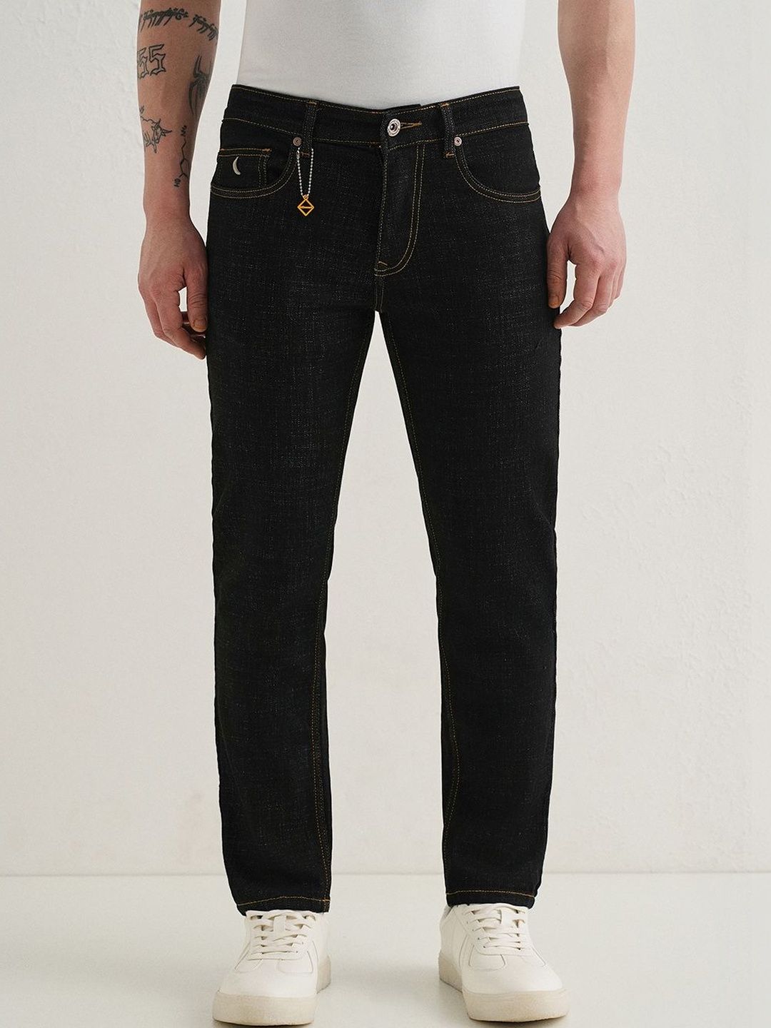 Banana Club Men Carrot Slim Fit Mid-Rise Jeans