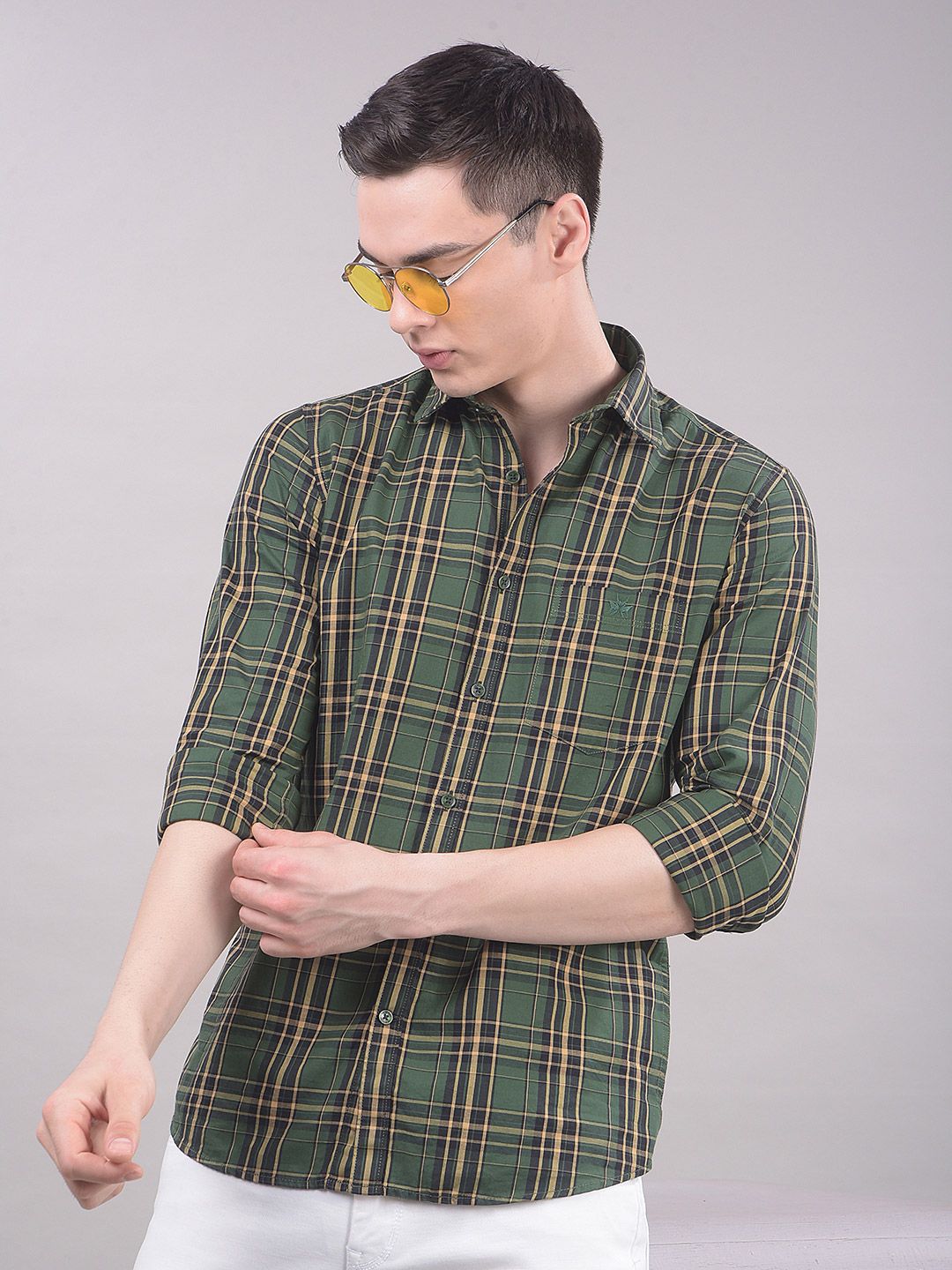 Crimsoune Club Men Slim Fit Checked Casual Shirt