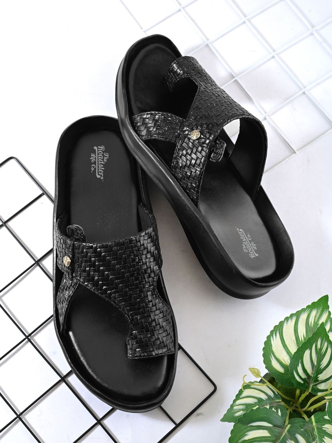 The Roadster Lifestyle Co  Slip-On   Sandals