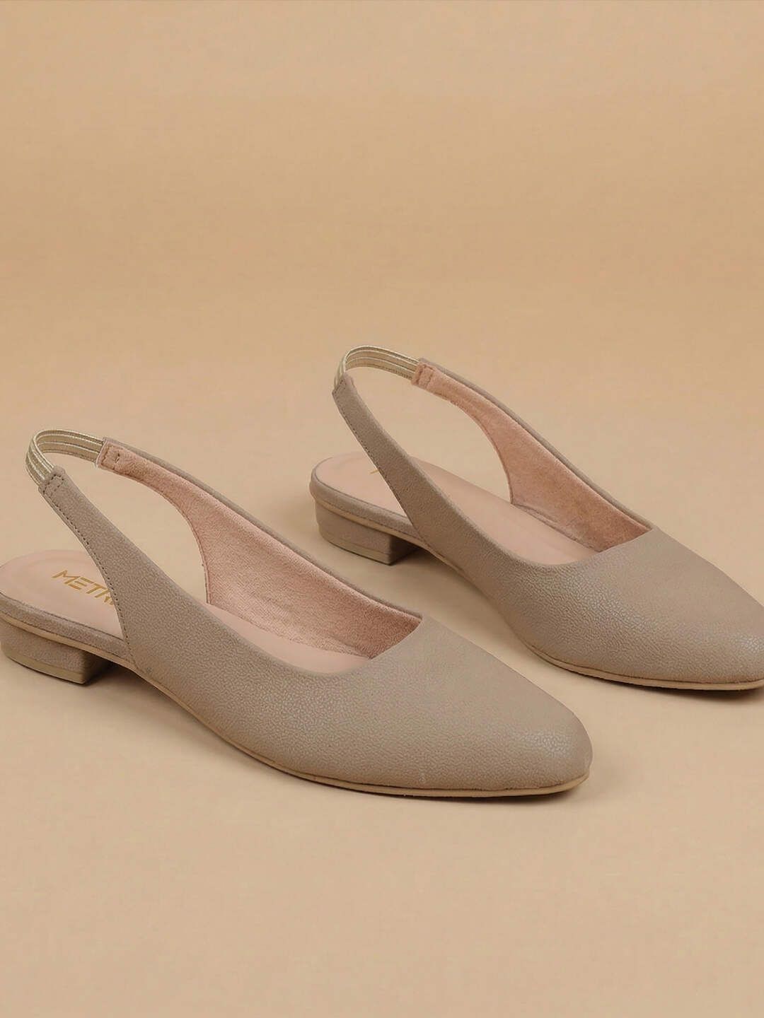 Metro Metro Women Block Heel Pumps