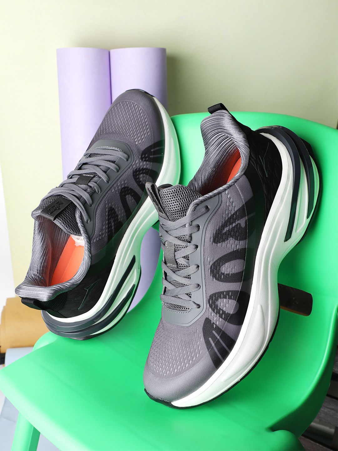 JQR Men's LIONEL Running Shoes