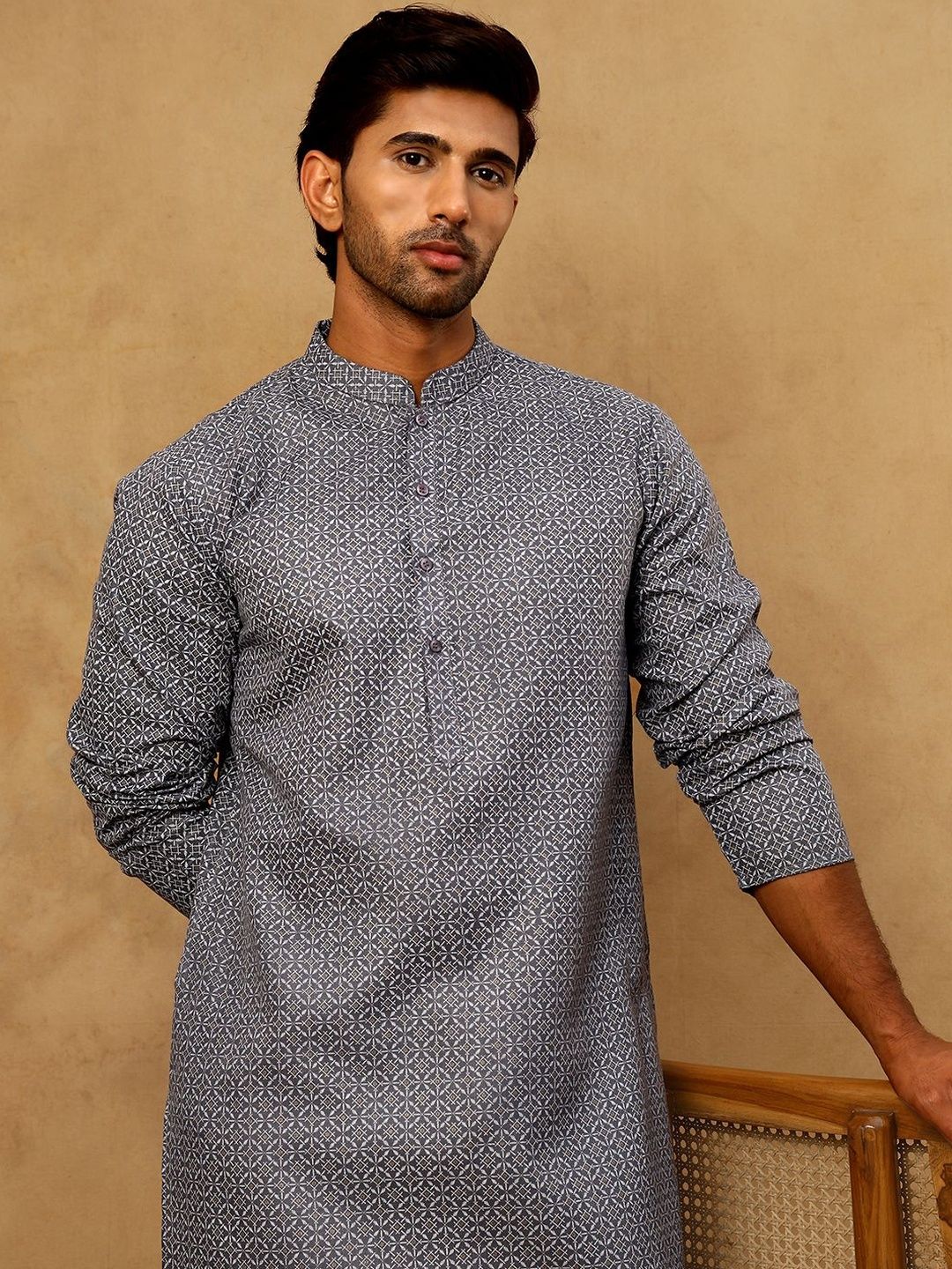 House of Pataudi Printed Mandarin Collar Knee Length Straight Kurta