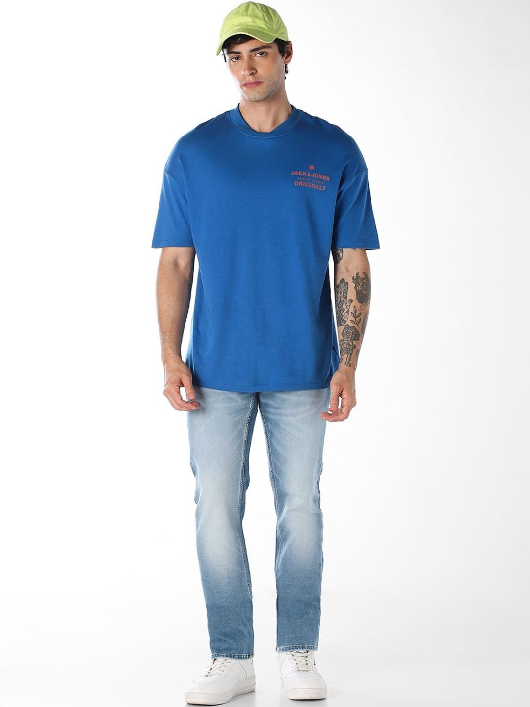 Straight Fit Low-Rise Heavy Fade Stretchable Jeans