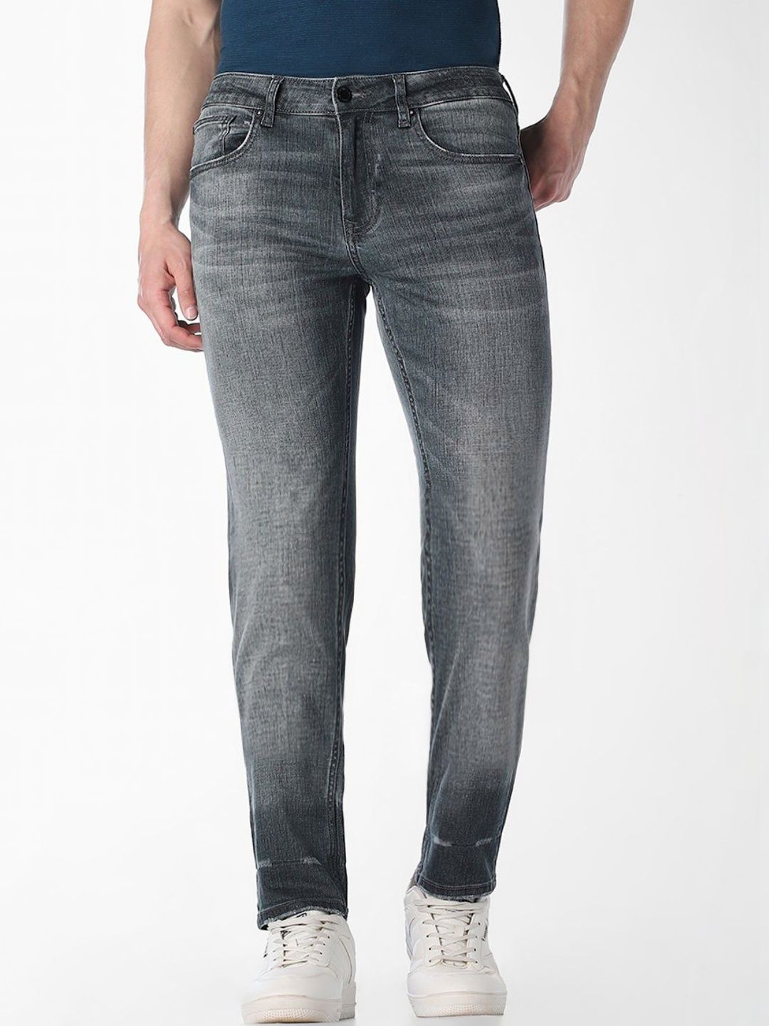 Slim Fit Low-Rise Mildly Distressed Light Fade Stretchable Jeans