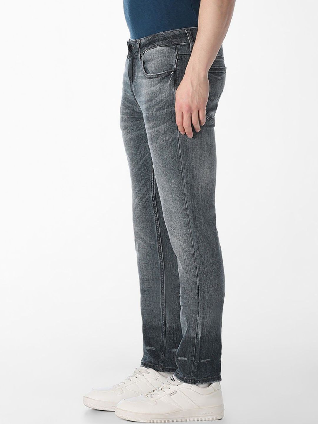 Slim Fit Low-Rise Mildly Distressed Light Fade Stretchable Jeans