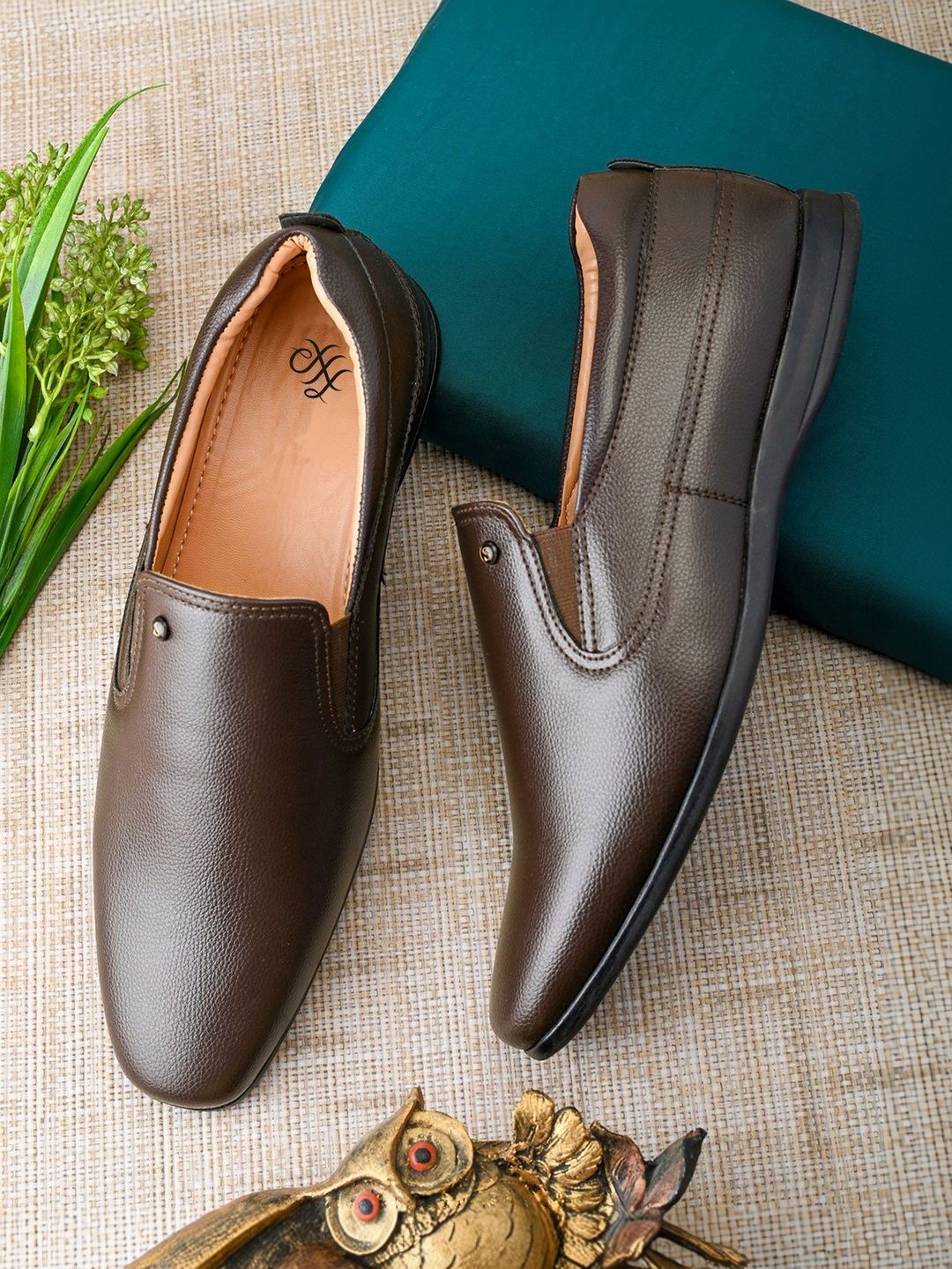House of Pataudi Men Round Toe Slip-On Formal Shoes