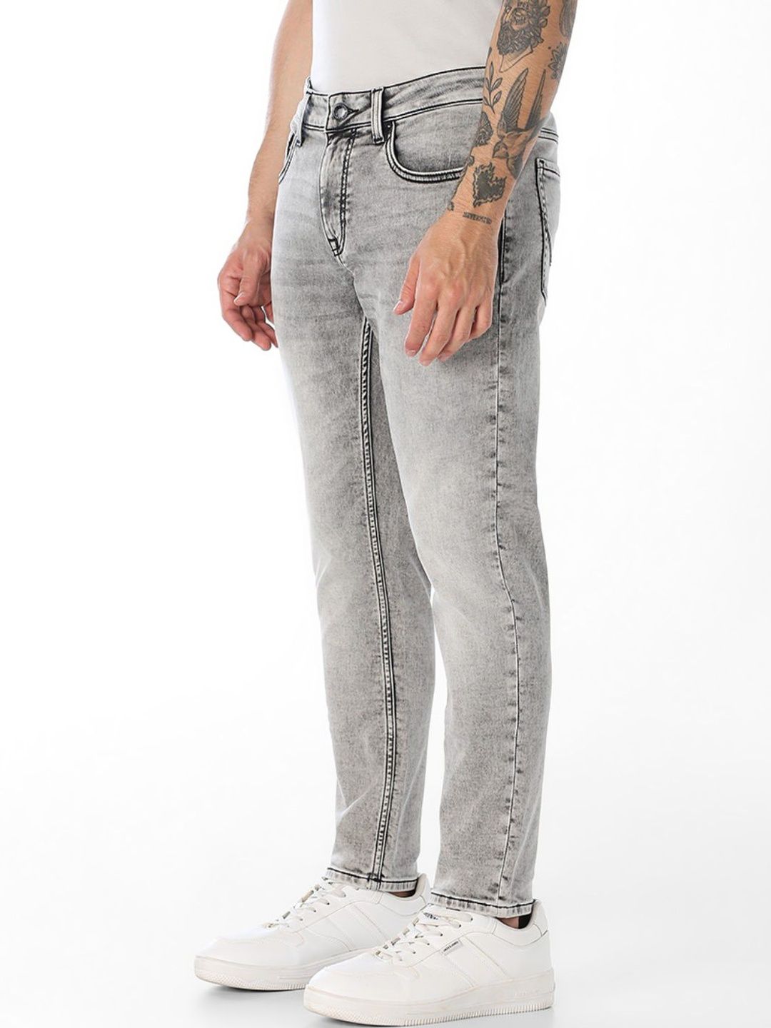 Slim Fit Mid-Rise Heavy Fade Stretchable Jeans