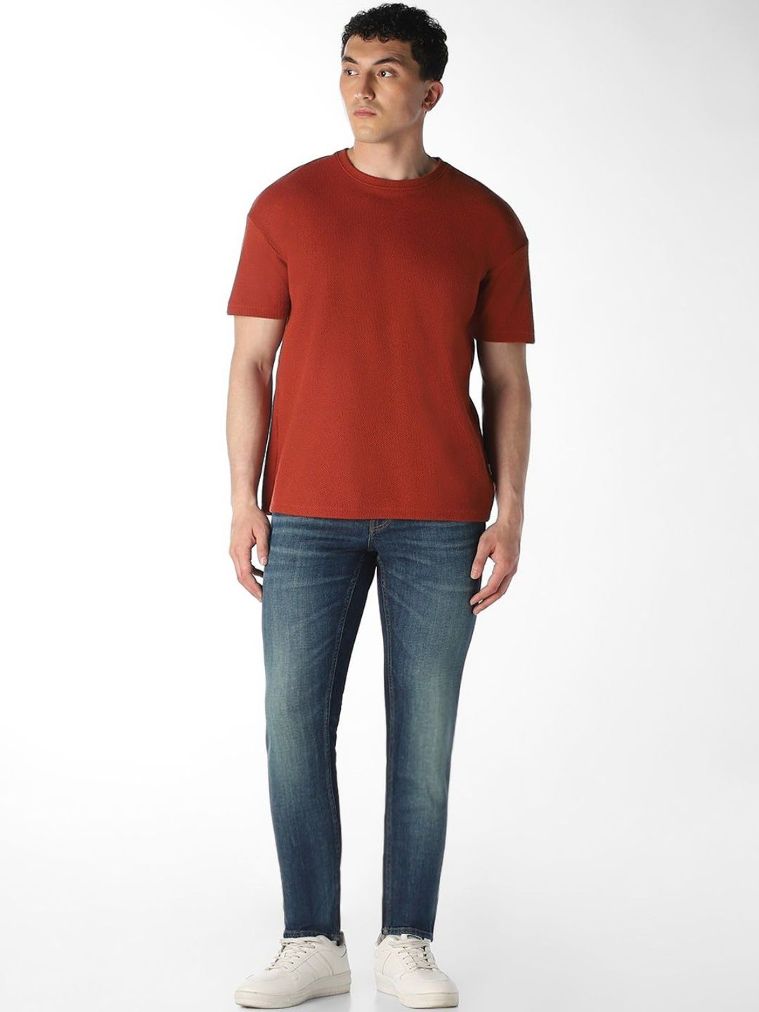 Slim Fit Low-Rise Light Fade Stretchable Jeans