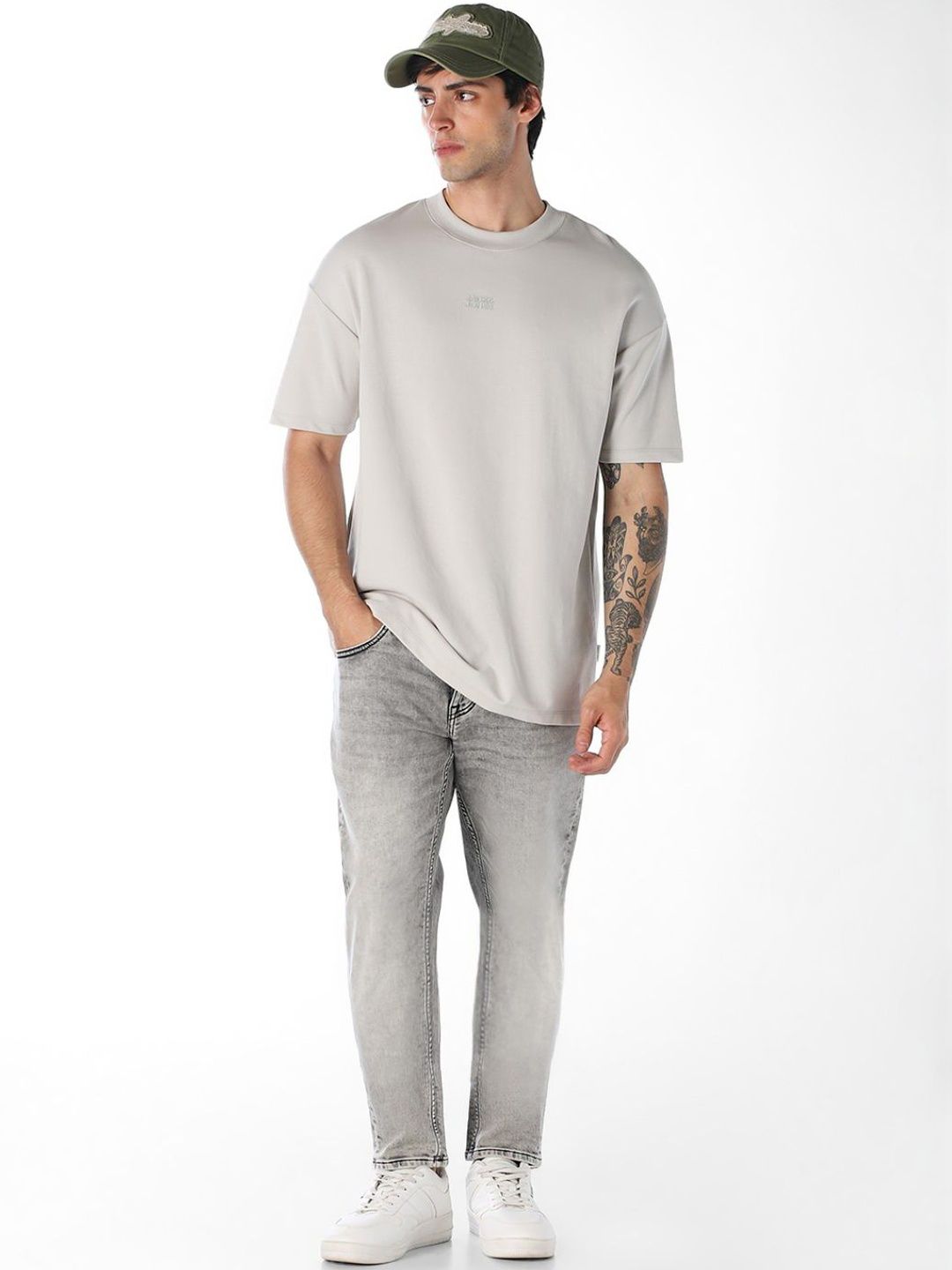 Slim Fit Mid-Rise Heavy Fade Stretchable Jeans