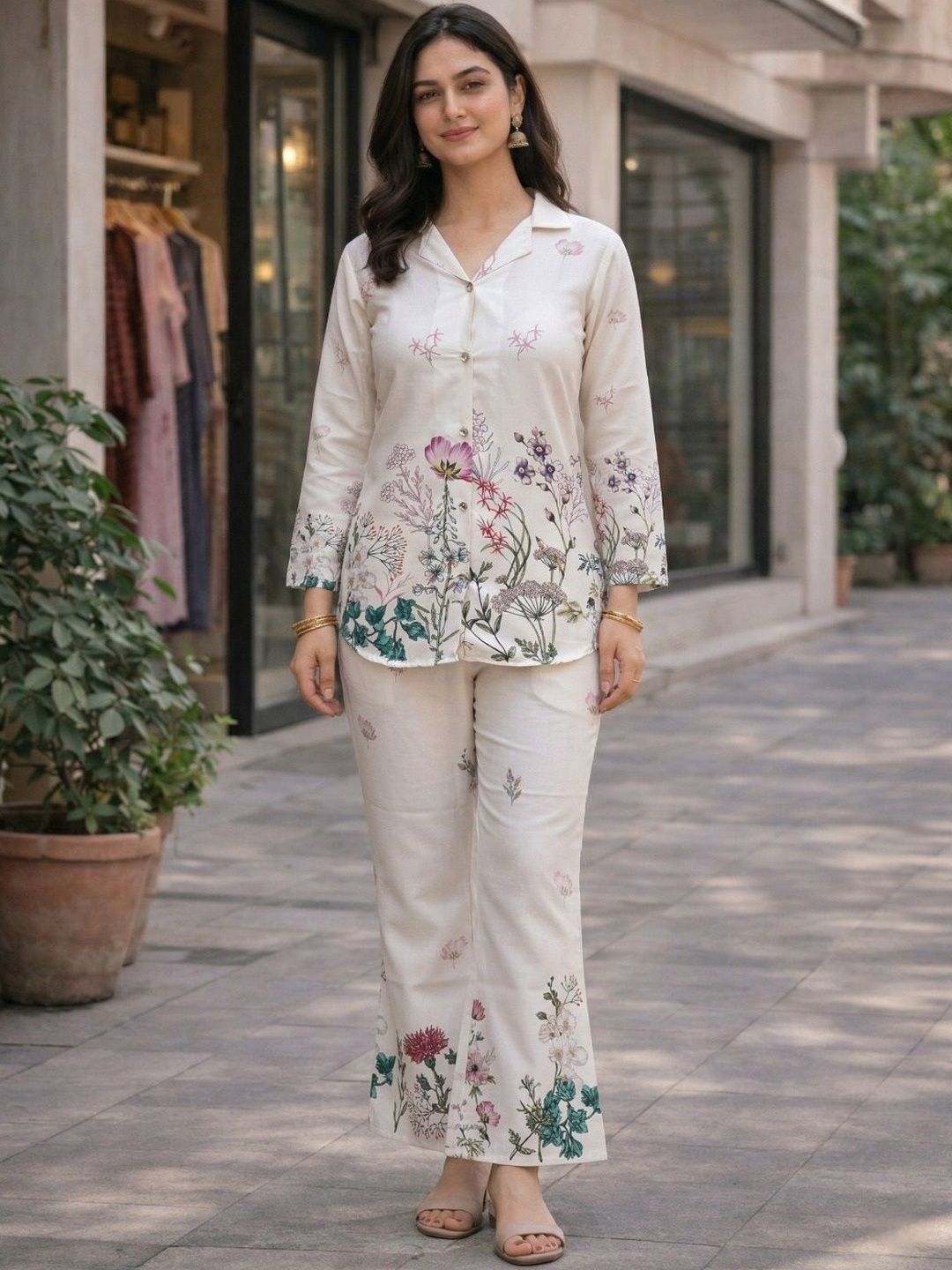 ZIVRAA Printed Top with Trousers