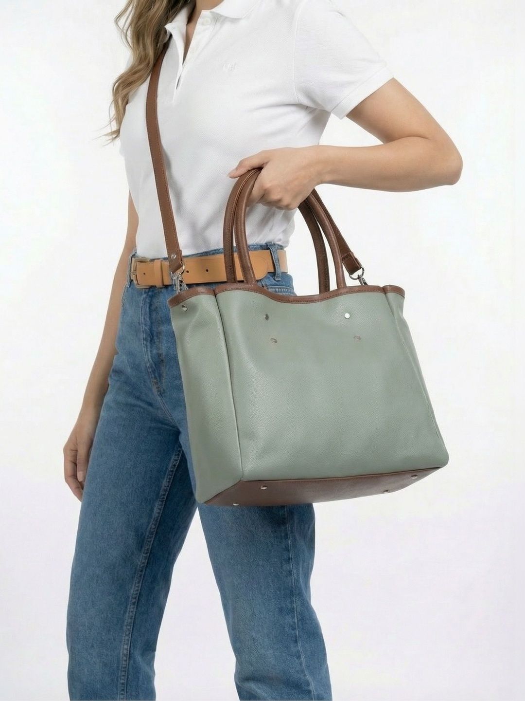 Mast & Harbour Luxe Shoulder Bag