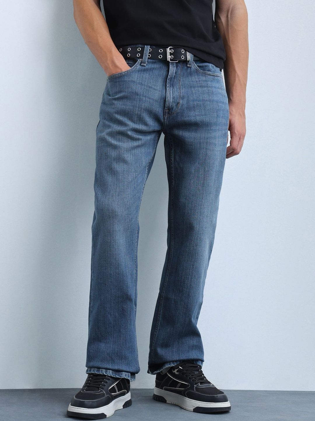 Flying Machine Men Bootcut Mid-Rise Light Fade Stretchable Jeans