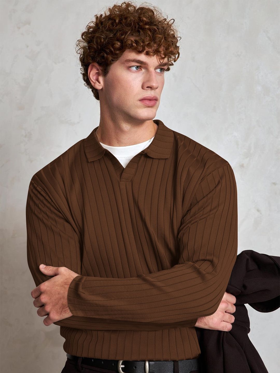 HAPPY KHAJANA Men Striped V-Neck T-shirt