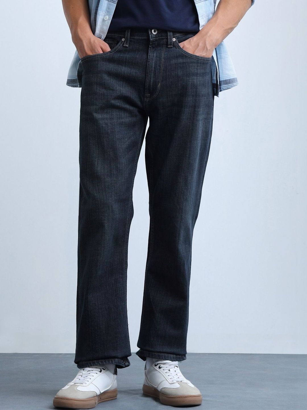 Flying Machine Men Bootcut Mid-Rise Light Fade Stretchable Jeans
