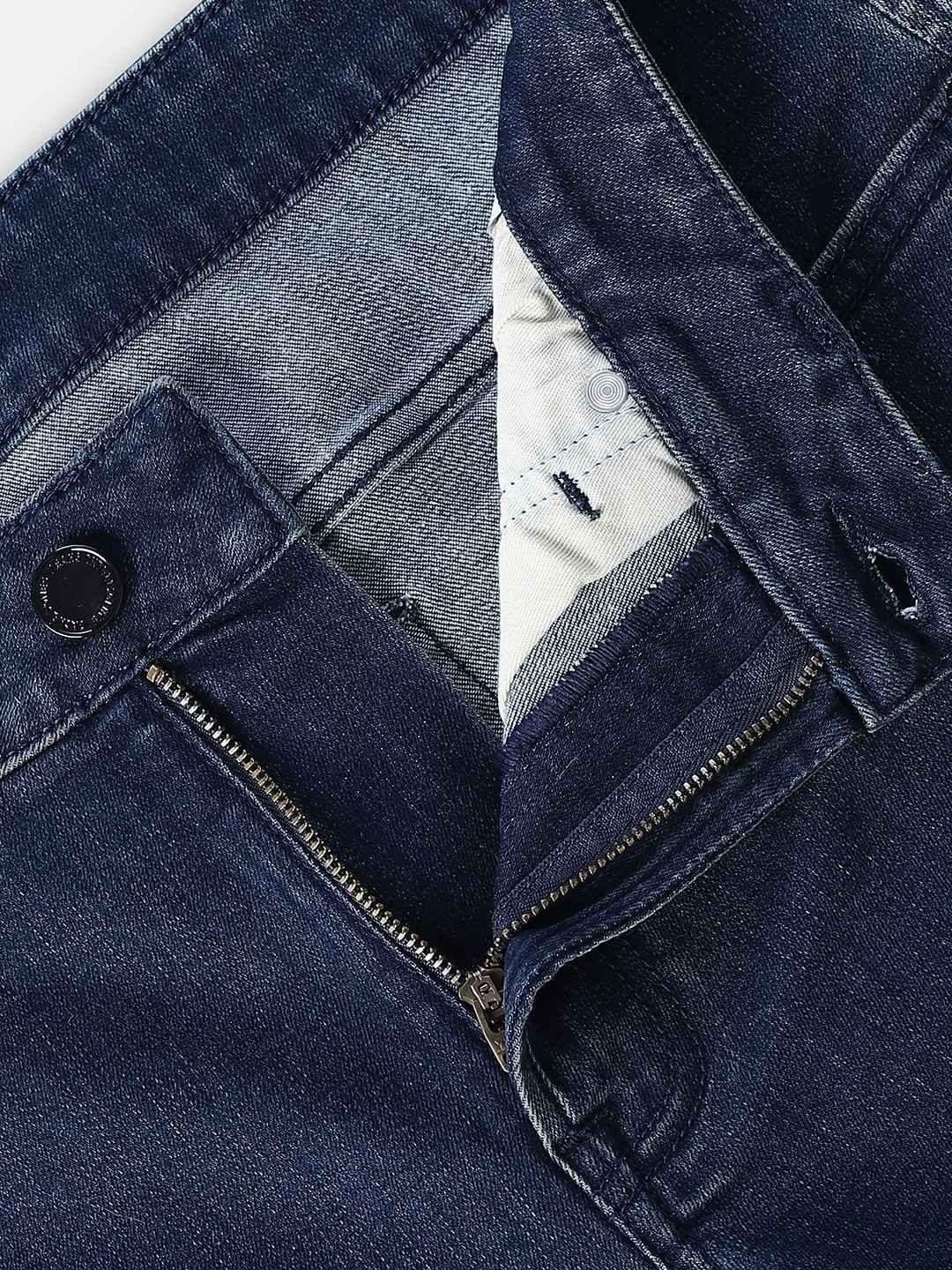 Straight Fit Low-Rise Light Fade Stretchable Jeans