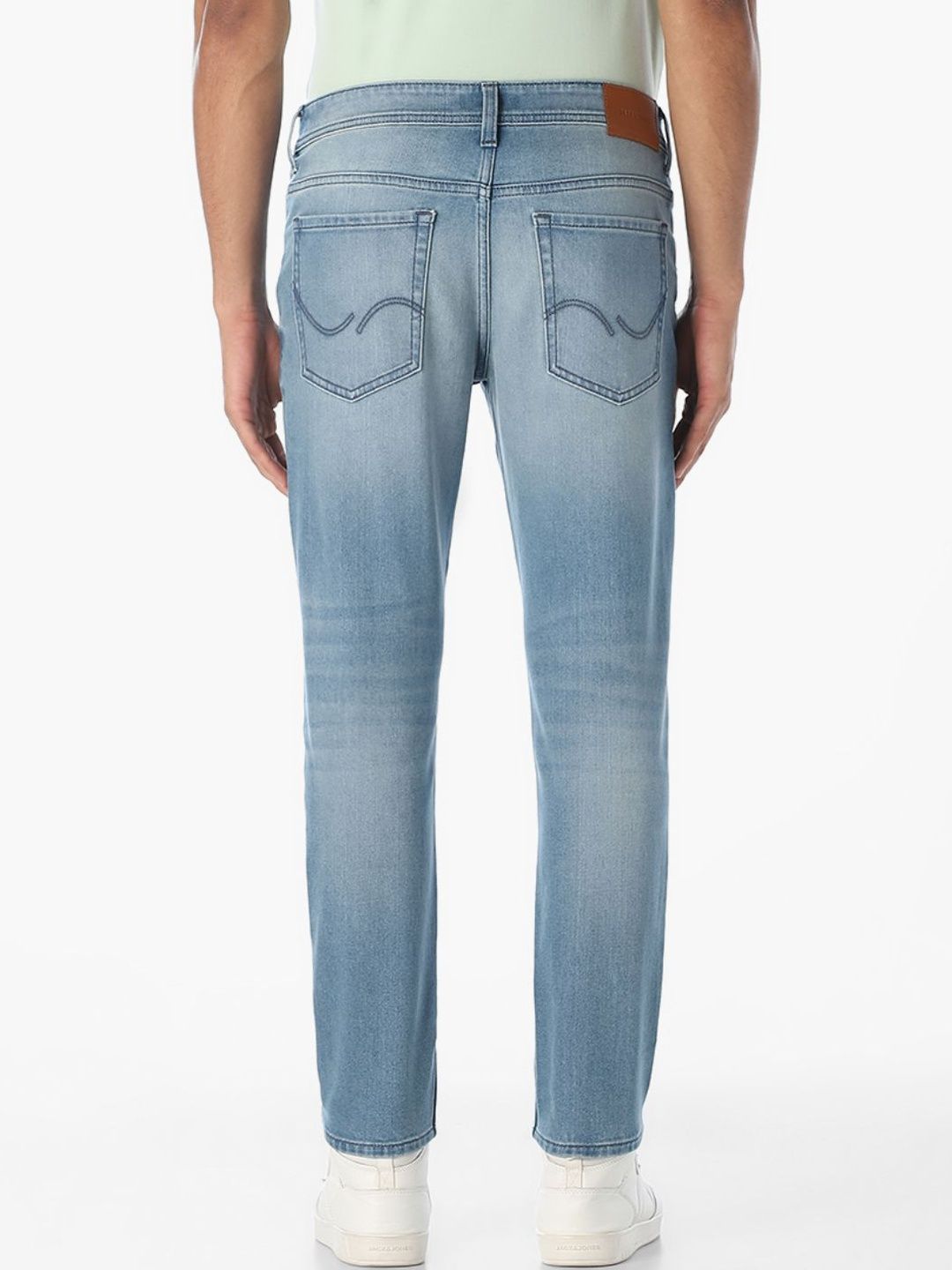 Slim Fit Mid-Rise Light Fade Stretchable Jeans
